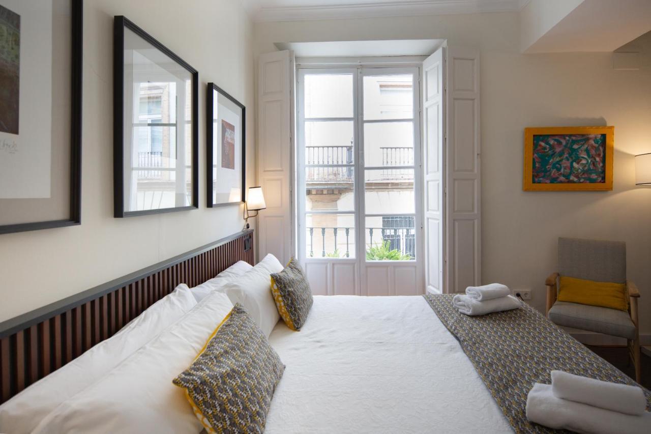 Mdd4 Health Experience Hotel - Adults Only Севилья Экстерьер фото